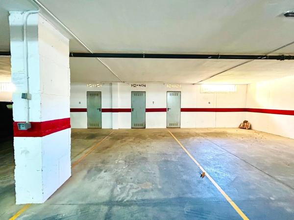 Piso en calle Jacinto Benavente, 1