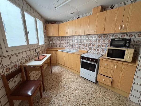 Piso en avenida Doctor Mariano Ruiz Canovas