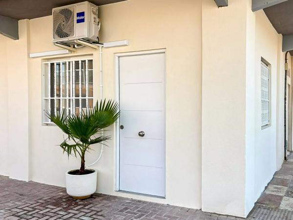 Piso en calle Babor, 145