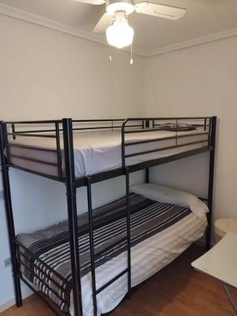 Piso en calle Estocolmo, 21