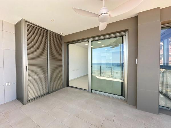 Piso en avenida Doctor Mariano Ruiz Canovas