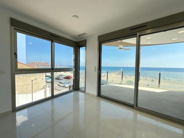 Piso en avenida Doctor Mariano Ruiz Canovas