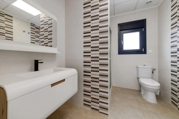 Casa independiente en paseo Navarra