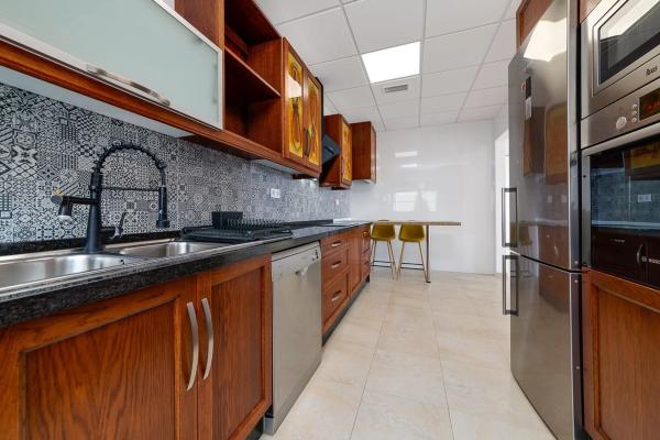 Casa independiente en calle Comunidad Valenciana, 3, Puerta 02 y Puerta B2, 03188, Torrevieja, Alicante. s/n