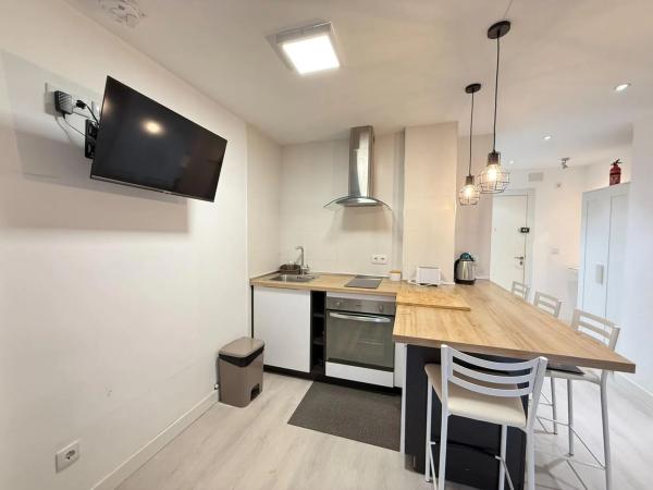 Estudio en calle Joven Pura, 10