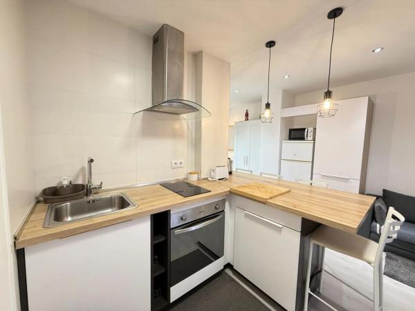 Estudio en calle Joven Pura, 10