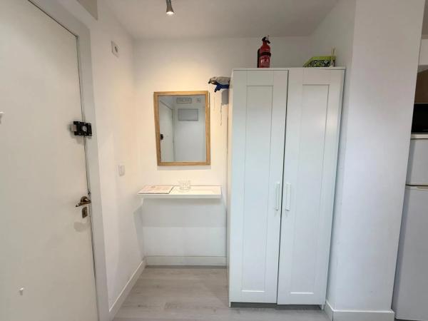 Estudio en calle Joven Pura, 10