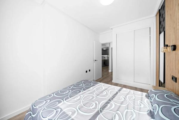 Piso en avenida de las Habaneras