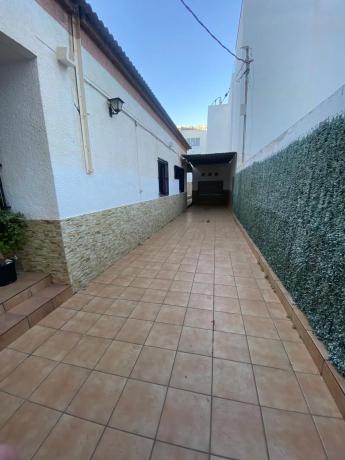 Casa independiente en calle los Gases