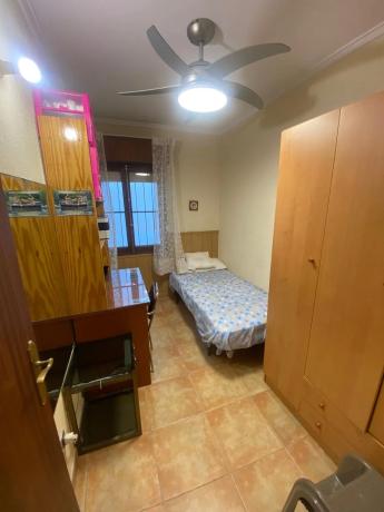 Casa independiente en calle los Gases