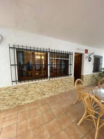 Casa independiente en calle los Gases