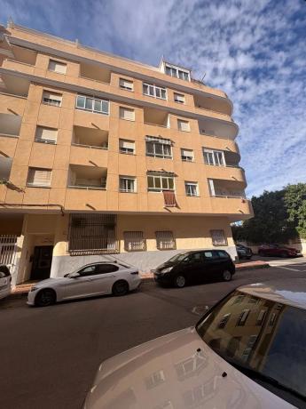 Piso en calle Bergantin