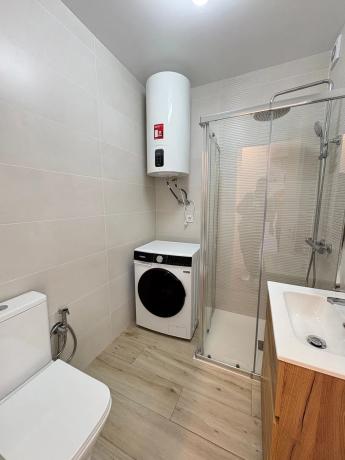 Chalet adosado en calle París, 38