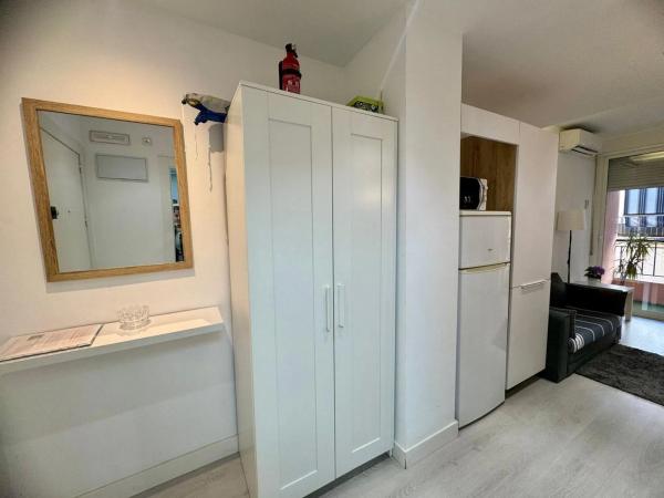 Estudio en Barrio Antonio Machado