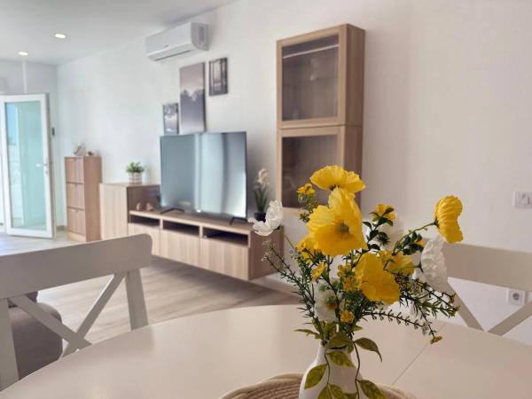 Chalet adosado en calle París, 38