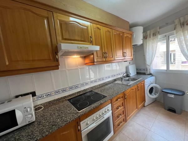 Piso en calle Ramón Gallud, 136