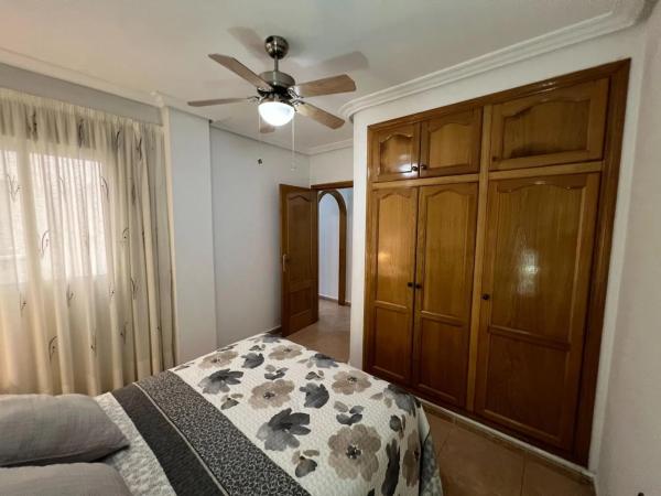 Piso en calle Ramón Gallud, 136