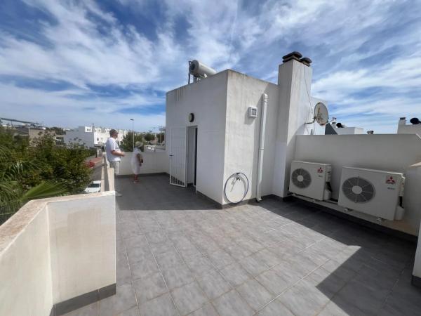 Piso en calle Ramón Gallud, 136