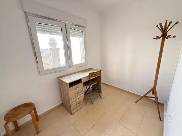 Piso en calle Ramón Gallud, 153