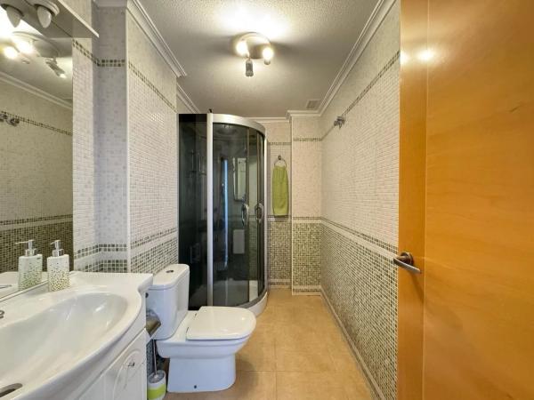 Piso en calle la Paz, 180