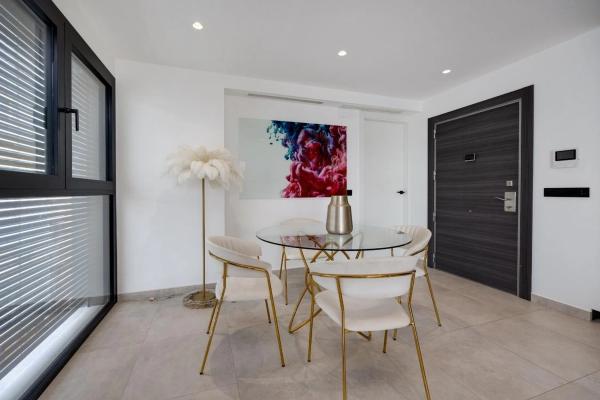 Piso en calle Ramón Gallud, 109