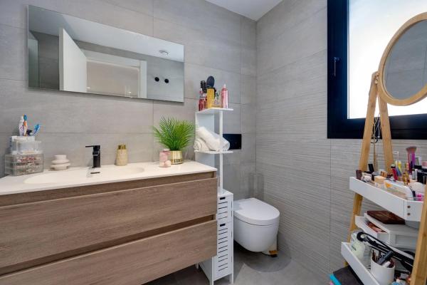 Piso en calle Ramón Gallud, 109