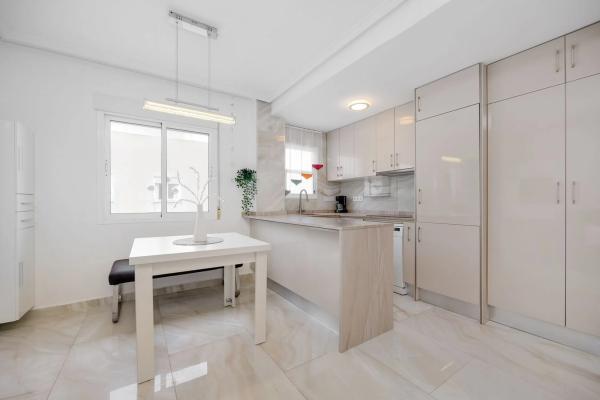 Piso en calle Félix Rodríguez de la Fuente