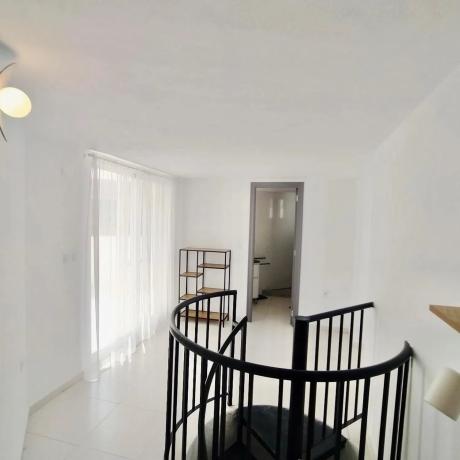 Dúplex en calle los Gases