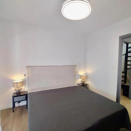 Dúplex en calle los Gases