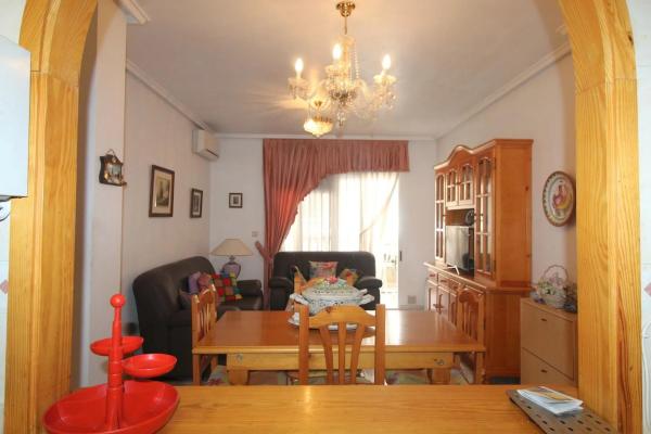 Piso en calle de Pedro Lorca, 104