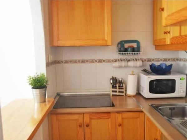 Estudio en Barrio Avenida Habaneras - Curva de Palangre