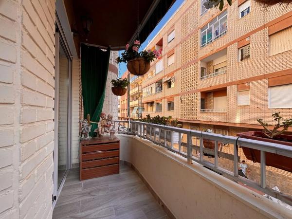 Piso en calle Bergantin