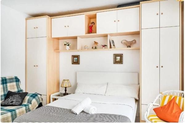 Estudio en calle la Sal, 5 -3