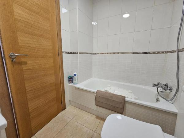 Piso en calle Ramón Gallud, 98