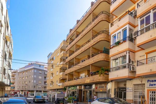 Piso en calle Caballero de Rodas