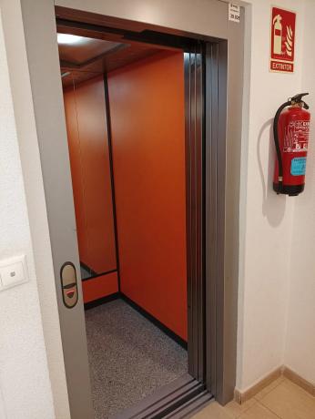 Piso en CL Pedro Lorca, 111