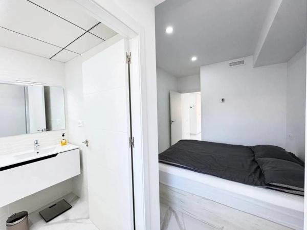 Ático en calle Ramón Gallud, 211