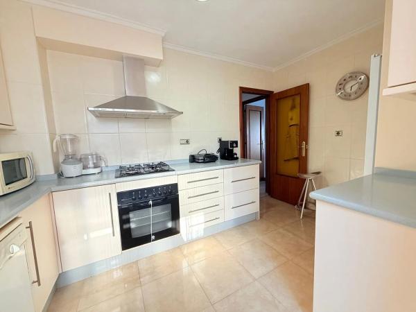 Piso en calle Moriones, 2