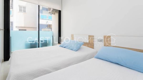 Piso en calle Maestro Francisco Casanovas, 53