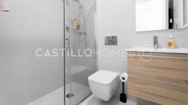 Piso en calle Maestro Francisco Casanovas, 53