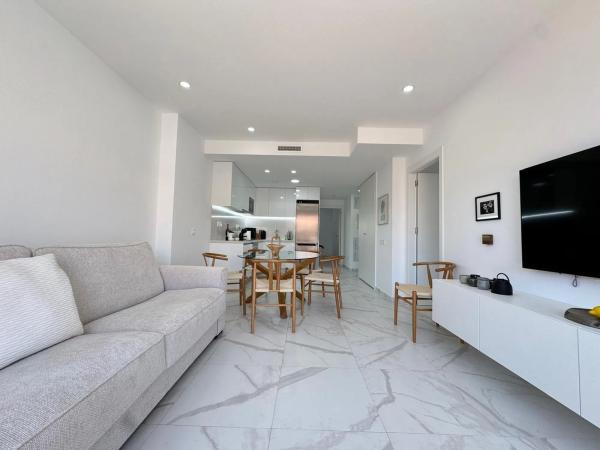 Ático en calle Ramón Gallud, 211