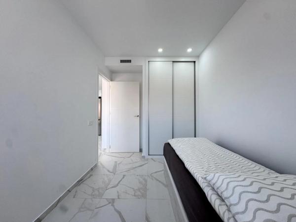 Ático en calle Ramón Gallud, 211