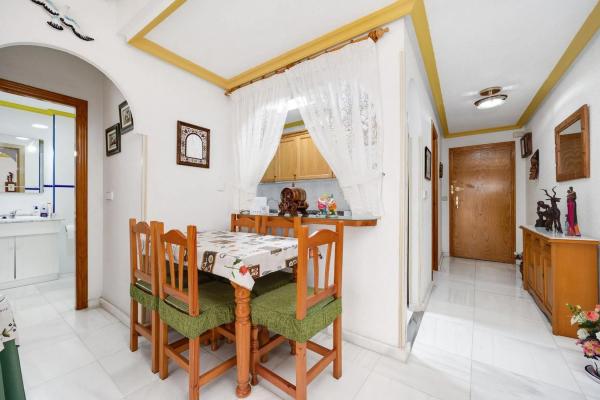 Piso en calle la Sal, 18