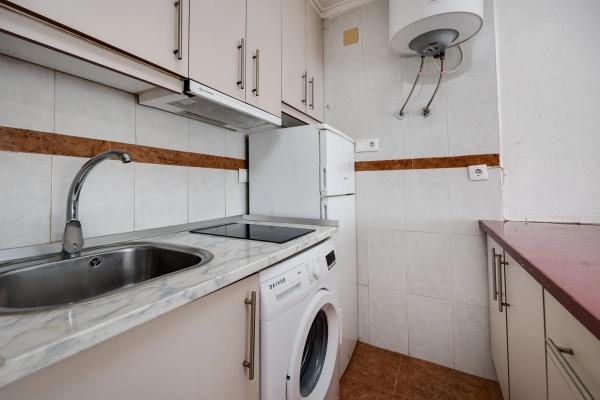 Estudio en avenida Diego Ramírez Pastor, 221