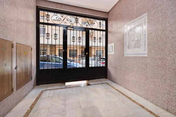 Estudio en avenida Diego Ramírez Pastor, 221