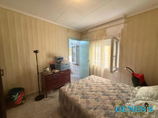 Chalet adosado en CL Vicente Blasco Ibañez, 110