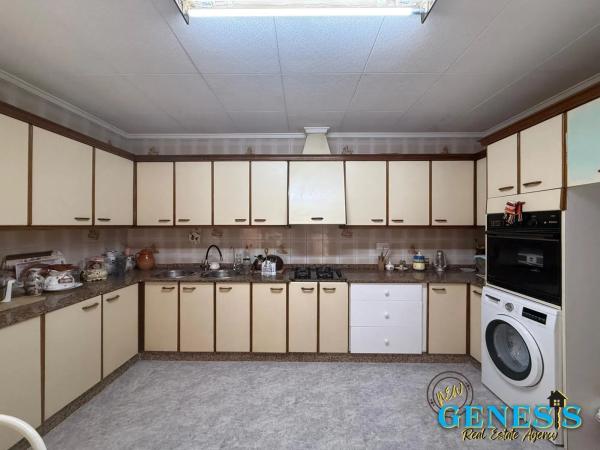 Chalet adosado en CL Vicente Blasco Ibañez, 110