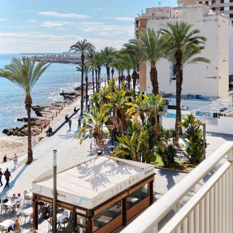 Piso en calle Ramón y Cajal