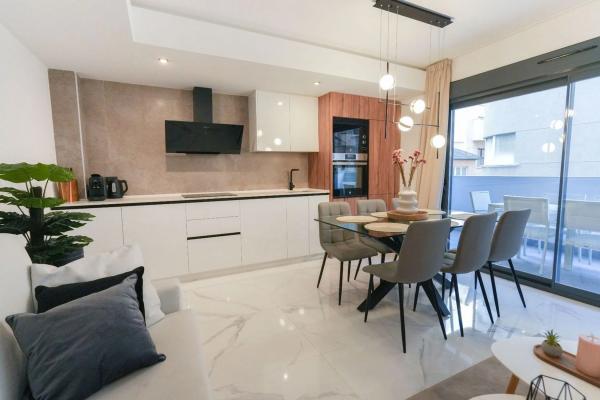 Chalet adosado en calle Moriones s/n