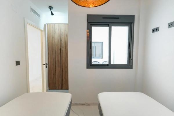 Chalet adosado en calle Moriones s/n